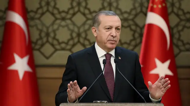 Erdoğan tasks State Supervisory Council over fund crisis