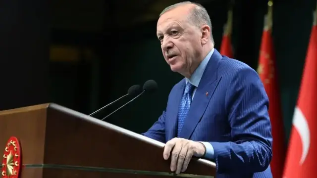 Erdoğan meets economic team over fund investigation