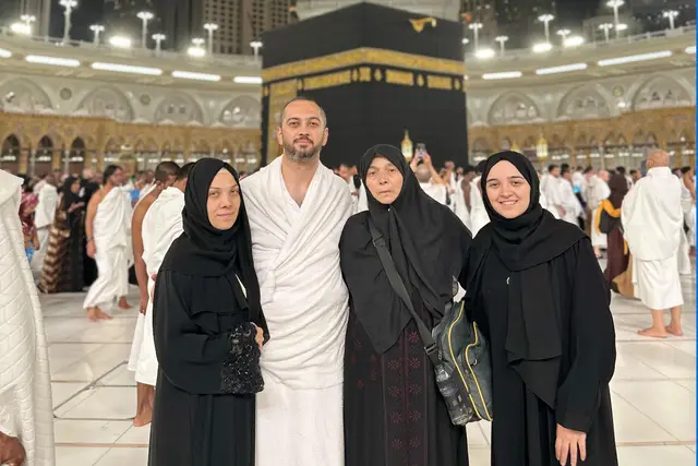 Ünlüce family stranded in Saudi Arabia for 8 months after umrah