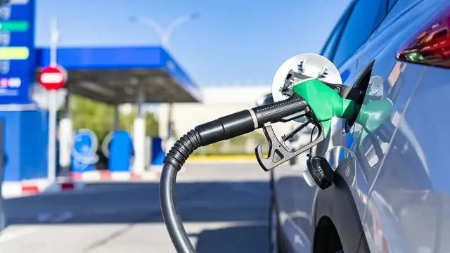 Fuel equalisation ends 1 October, petrol hike may reach 12.48 lira