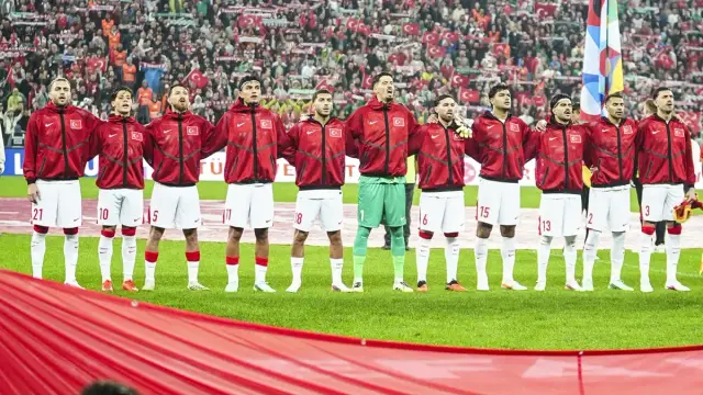 Türkiye lose 4-1 to Italy